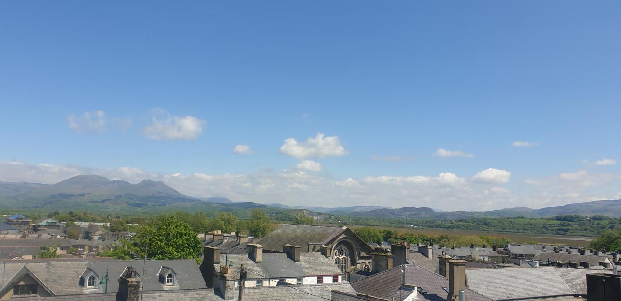 Porthmadog, Sleeps 11, 5 Bedrooms, 5 Bathrooms, Mountain Views Экстерьер фото